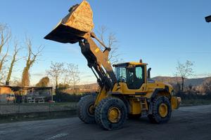 Pala gommata Volvo L110 G pesa elettronica