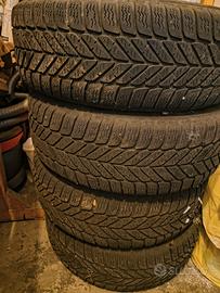 n.4 pneumatici con cerchioni 185/65 R14 86T