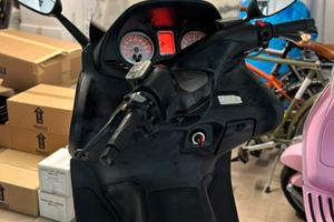 T Max Black Max Yamaha 2006