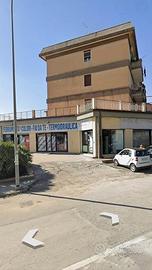 Rif.3650UL97134| locale commerciale caltanissetta