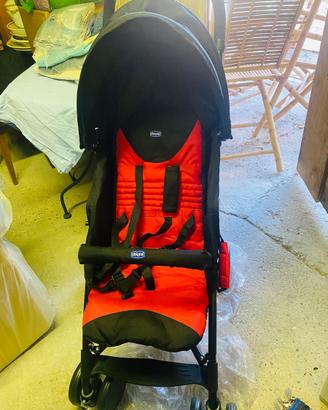 Passeggino CHICCO ECHO rosso e nero