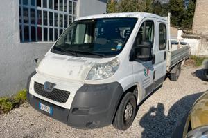 Peugeot Boxer 333 2.2 HDi/120CV PC Autocarro