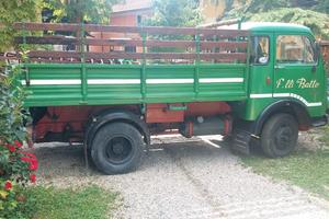 OM Lupetto 25 - Camion d'epoca restaurato - 1965