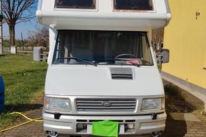 Camper mansardato stato ottimale