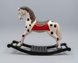 CAVALLO A DONDOLO