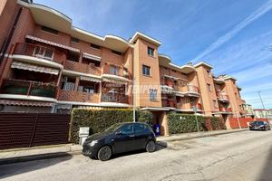 TRILOCALE CON GIARDINO E BOX AUTO