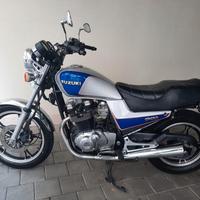 Suzuki GR 650