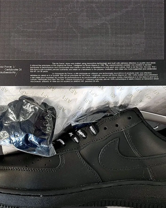 Nike Air Force 1 Supreme