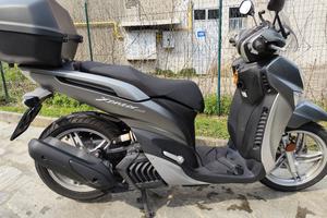 Yamaha Xenter 125