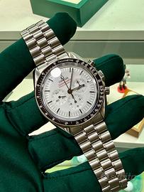 Omega Speedmaster Moonwatch