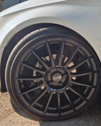 CERCHI OZ Superturismo LM 19" 8.5 J, ET 44