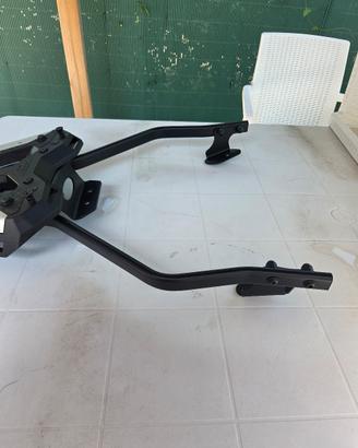 Kymco Ak550 Premium Telaio portapacchi Givi