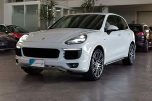 Porsche Cayenne Diesel Platinum Edition 184 KW*TET