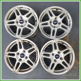 Cerchi in Lega Ford Fiesta 6 Serie 15 pollici 15