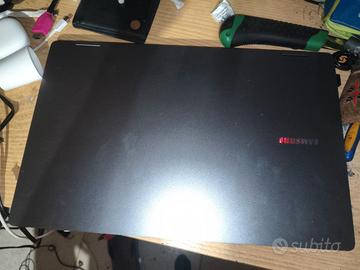 Galaxy Book5 360 ° 4.5 GHz  con garanzia