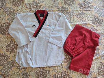 Dobok Poomsae Taekwondo TUSAH