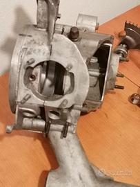 Carter Casse motore V5X1M blocco vespa 50-125