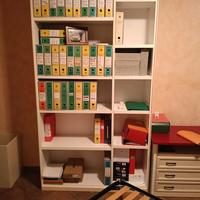 libreria alta cm. 230.5  larga 137.5  prof. 45