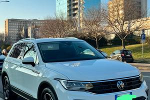 Volkswagen Tiguan 2.0 150 CV 2022