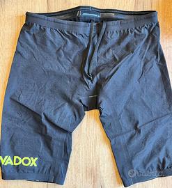 Costume da competizione nuoto