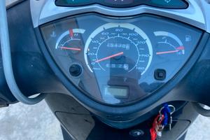 HONDA SH 150 i PGM F I FUEL INJECTION