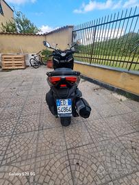 Yamaha X-Max 400 - 2016