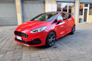 Ford Fiesta st-line 1.5 tdci 120cv
