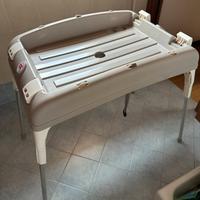 Tavolino fasciatoio/bagnetto neonato