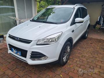 Ford Kuga Titanium 163 cv - 4x4 intelligente