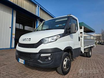 Iveco Daily 35C15 3.0 2016 Passo 3450 Euro 5
