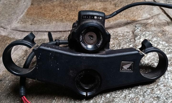 piastra superiore cbr 600 rr 03-04