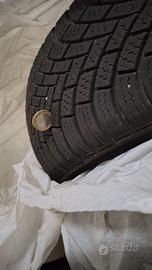 4 Pneumatici invernali nexen 175 65 R14. 86t