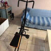 macchinario per addominali e gambe