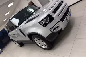 Land Rover Defender 110 2.0 SD4 240CV AWD Auto Fir