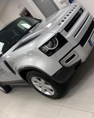 Land Rover Defender 110 2.0 SD4 240CV AWD Auto Fir