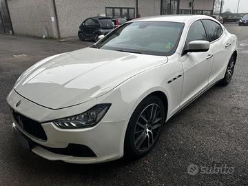 MASERATI Ghibli V6 Diesel 275 CV