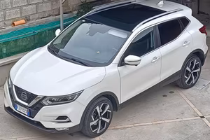 Nissan Qashqai II 2017 1.6dci Tekna+ 130cv Xtronic