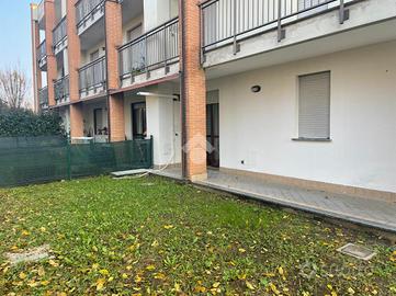 2 LOCALI A CARDANO AL CAMPO