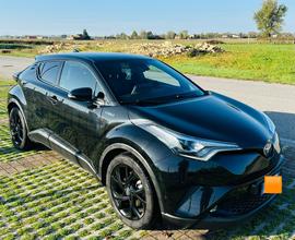 Toyota C-HR Lounge 2WD E-CVT MY18