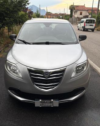 Lancia Ypsilon 1.3 MJT 95CV 5 porte S&S Gold