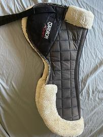 Cuscino con agnellino per cavallo Eskadron