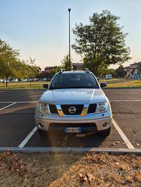 NISSAN NAVARA 2.5 TDI  170CV AUTOMATICO 