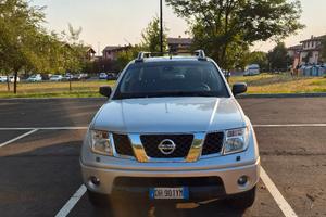 NISSAN NAVARA 2.5 TDI  170CV AUTOMATICO 