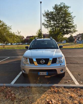 NISSAN NAVARA 2.5 TDI  170CV AUTOMATICO 