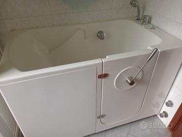 VASCA da BAGNO con SEDUTA  per ANZIANI