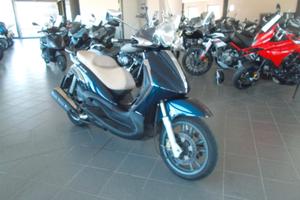 Piaggio Beverly 400 i.e. .