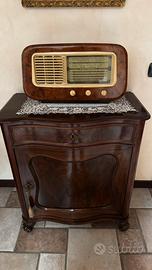 Comodino Chippendale