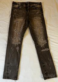 Jeans strappati Supply and Demand