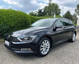 VOLKSWAGEN Passat 1.6 TDI SCR DSG Business BMT N