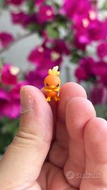 Pokémon figure Torchic / Poussifeu / Flemmli scale